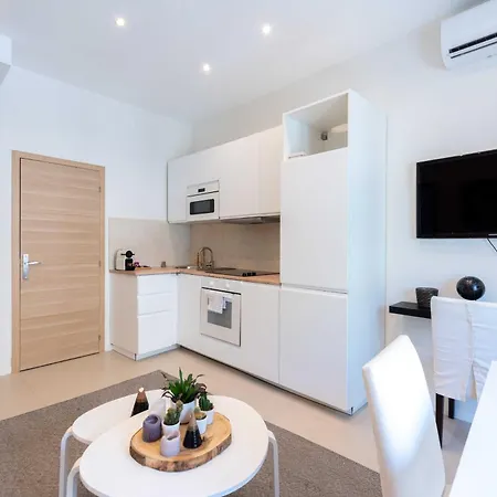 Bel - 300m Appartement